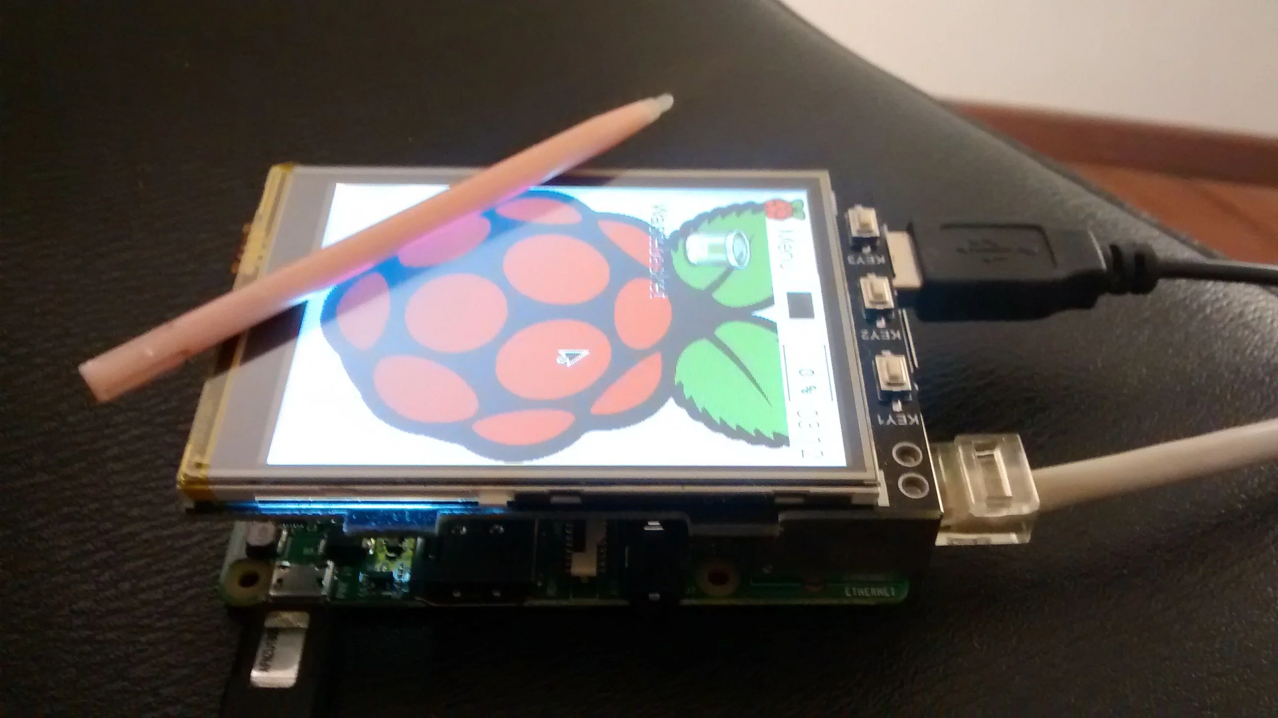 Raspberry PI com monitor TFT de 3.2 polegadas
